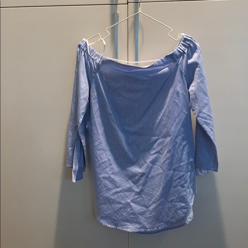 Babaton blouse super cute!